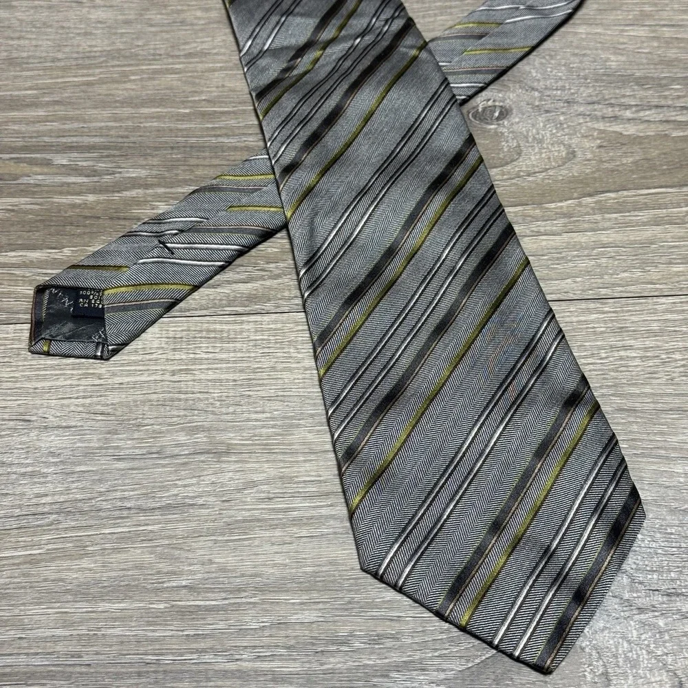 Banana‎ Republic Handmade Luxury 100% Silk Neck Tie for Men Made in Italy 59